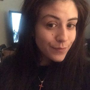 Meet your Posher, Justine